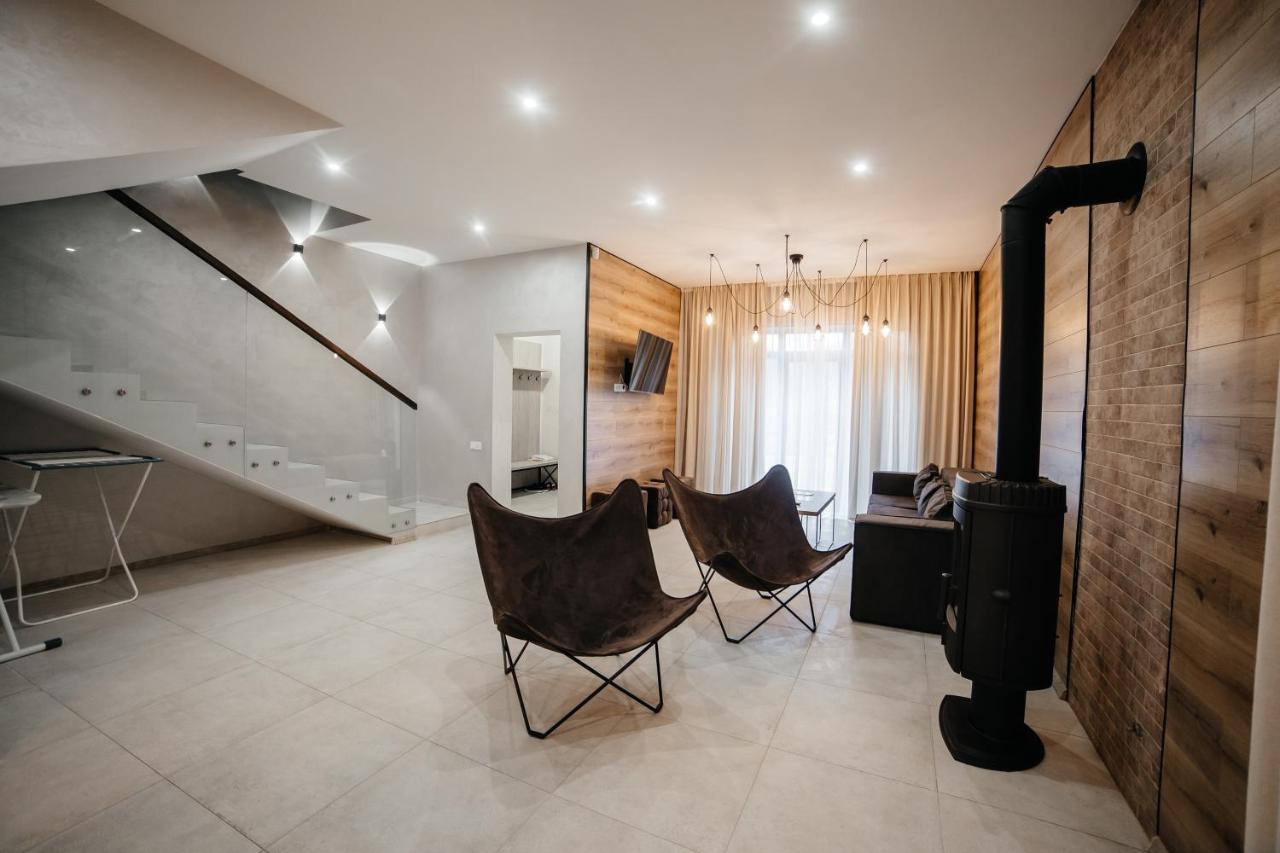 Mountain Residence Apartments & Chalet Bukovel Ngoại thất bức ảnh